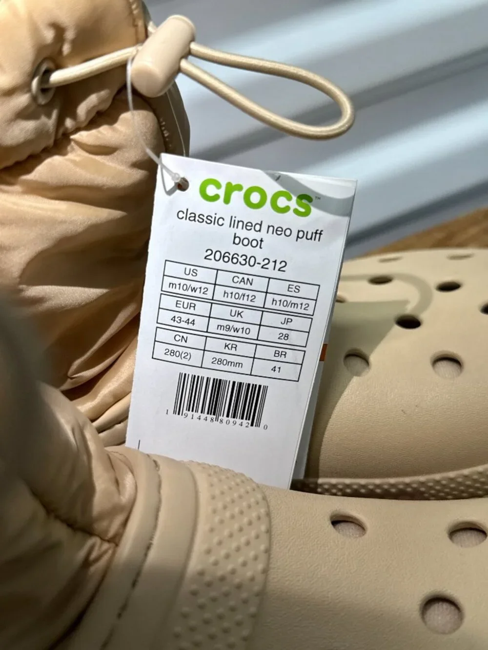 Crocs Neo Puff Lined Boots Chai Tan M10 W12 New Tags 206630